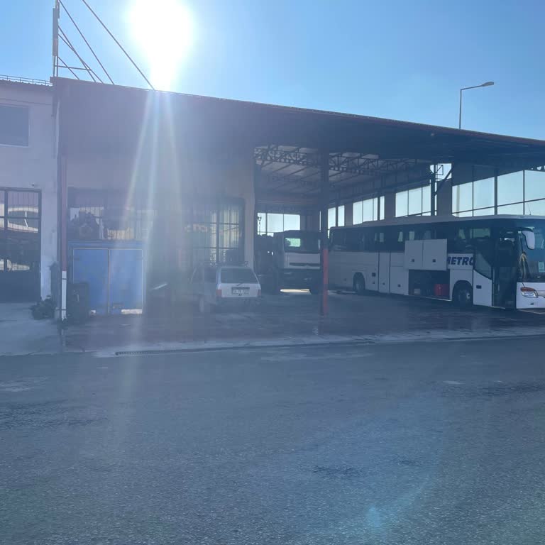 Metro Otobüsü Sivas'ta Yolcuları Sanayide Açıklamasız Bekletti