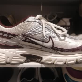 Ayakkabıda Aşırı Koku Sorunu Ve Mağazadan Çözüm Reddi