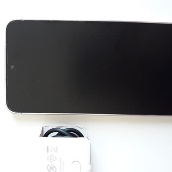 Samsung Galaxy S23 Sıfır Ürün Değil, Yanıltıcı Kutuda Gönderildi