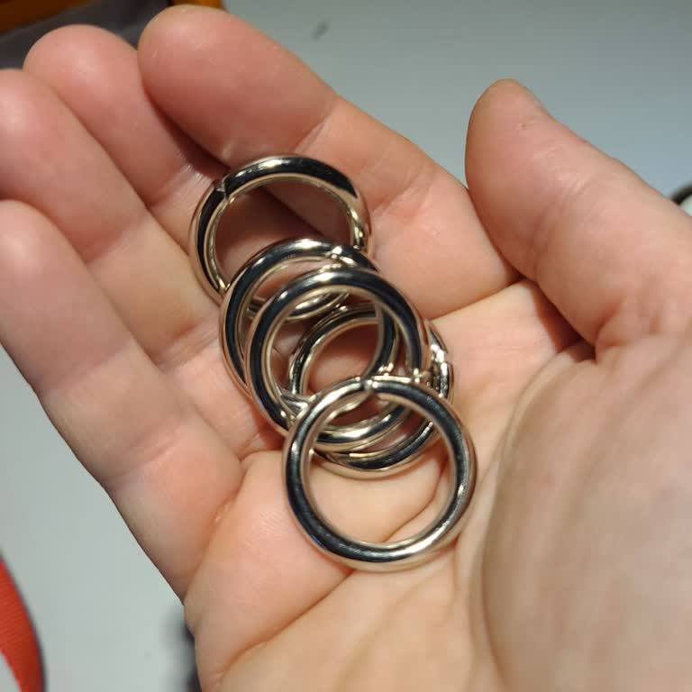 Muğla Aktarma Merkezinde Duran 600 Metal Halka İçeren Kargo İçin Acil İnceleme Ve Teslim Talebi