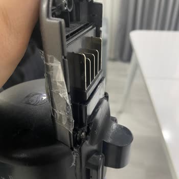 Philips Aqua Plus Süpürge Bağlantı Parçası Kırıldı, Yedek Parça Temin Edilemiyor