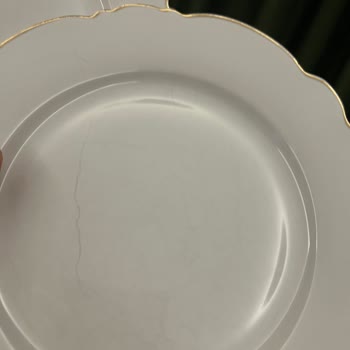 Karaca Züccaciye Kalitesine Uymayan Çizikli Tabak