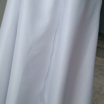 Ayşe Yamaçlı Defolu Düğün Elbisesi İçin Fiyat Artışı ve İade Talebi