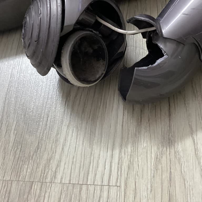 Ek Garanti İçin Ödenen Ücret Sonrası Dyson V11 Başlığı Ücretsiz Değiştirilemedi