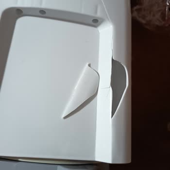 Kiwi Kfan 7495 Model Cihazda Kırık Su Haznesi Ve Yanıtsız Yedek Parça Talebi