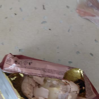 Magnum Mini Bademli Dondurmanın Küflü Çıkması Ve Ücret İadesi Talebi