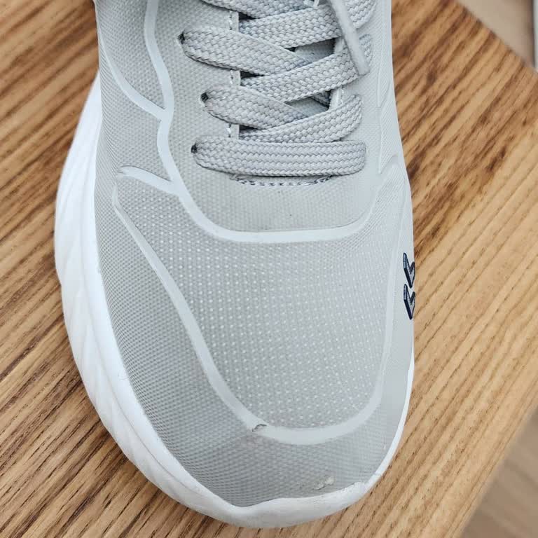Ayakkabının İlk Kullanımda Burun Ucunun Patlaması Ve Deichmann’in Üretim Hatası Görmezden Gelmesi