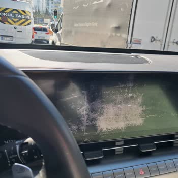 Garanti Kapsamındaki Multimedya Ekranı Değişimi İçin Üç Yıllık Bekleyiş