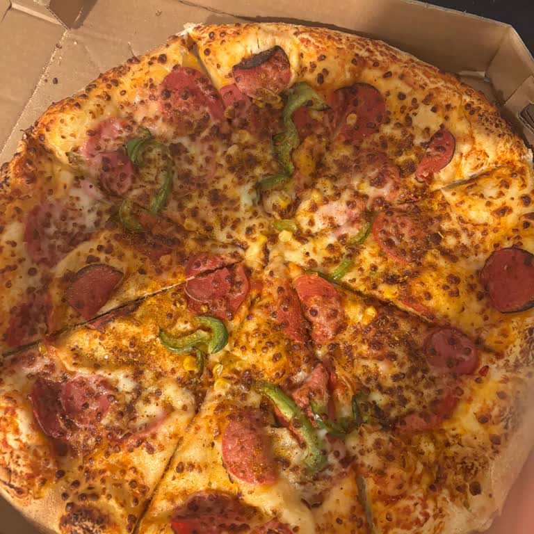 Eksik Malzemeli Domino's Pizza, İade Reddi Ve Yetersiz Müşteri Desteği