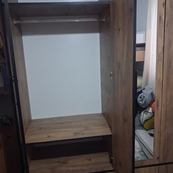 Yanlış Gardırop Teslim Edildi, Hemen Düzeltme Talep Ediyorum