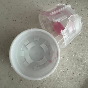 Calpol Bebek Şurubu Kapağı Açılmıyor, Acil Durumda İlaç Verilemez