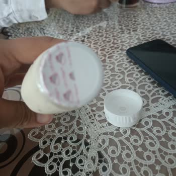 Raflarda Satılan Son Kullanma Tarihi Geçmiş Gıda Ürünü