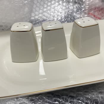 Teslimat Gecikmesi Ve Üç Kargoda Eksik Ve Yanlış Gönderilen Karaca Yemek Takımı