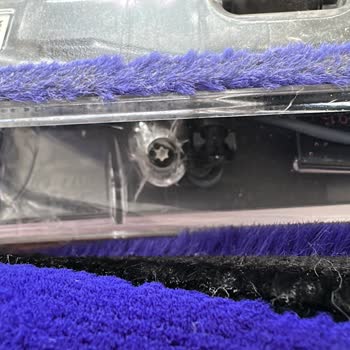 Dyson V12 Süpürge Başlığı Çözülerek Kullanılamaz Hale Geldi, Garanti Reddedildi