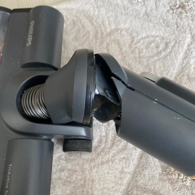 10 Gün İçinde Kırılan Philips Süpürge İçin Tam İade Talebi