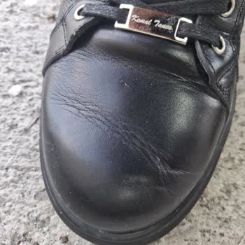 Sağ Tekindeki Deformasyon, Kullanıcı Hatası Olarak Reddi Ve İade Talebi