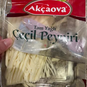 Çeçil Peynirinde Kıl Bulunması Ve Hijyen İhlali