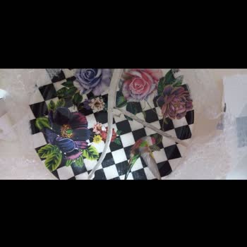 Yanlış Paketleme Sonucu Kırılan Tabaklar