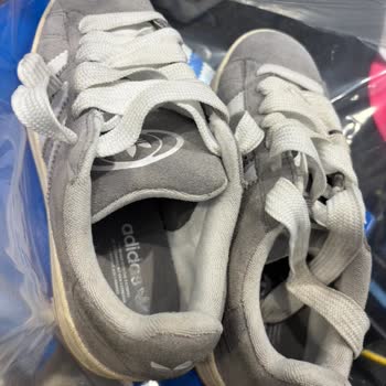 Kısa Sürede Deforme Olan Adidas Ayakkabısının Değişim Talebi Reddedildi