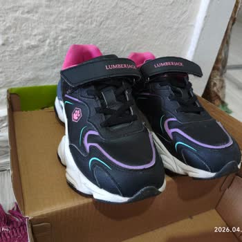 Kısa Sürede Yırtılan Lumberjack Ayakkabısı İçin Değişim Talebi