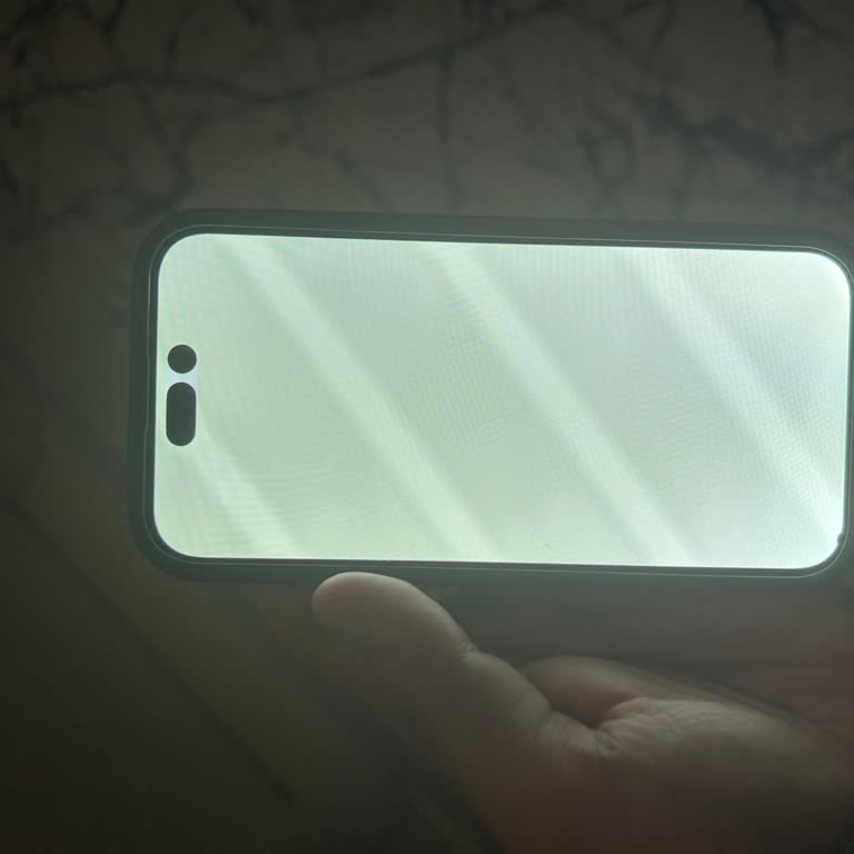 Garanti Süresi Dolmadan Bozulan Iphone 14 Pro İçin Satıcıya Ulaşılamıyor Ve Banka Sorumlu Görmüyor