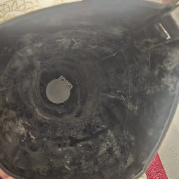 Kullanılmış Ve Hasarlı Elektrikli Süpürge Üzerine Yanıltıcı İade İddiası