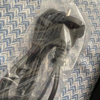 Kullanılmış Ve Kirli Saç Kurutma Makinesi Gönderimi İade Reddi