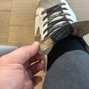 Golden Goose Ayakkabısında Taban Çatlağı Ve Deri Soyulması Şikayeti