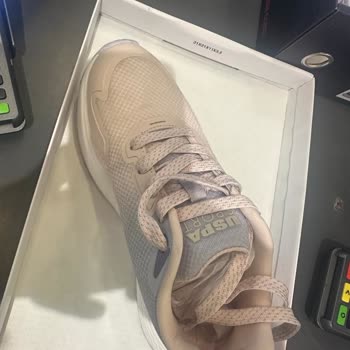 Ayakkabı Değişim Talebim Reddedildi Ve Mağaza Yetkilisinin Kaba Davranışı