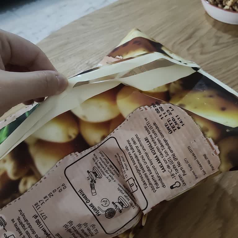 Yırtık Patates Paketi Hijyen Endişesi