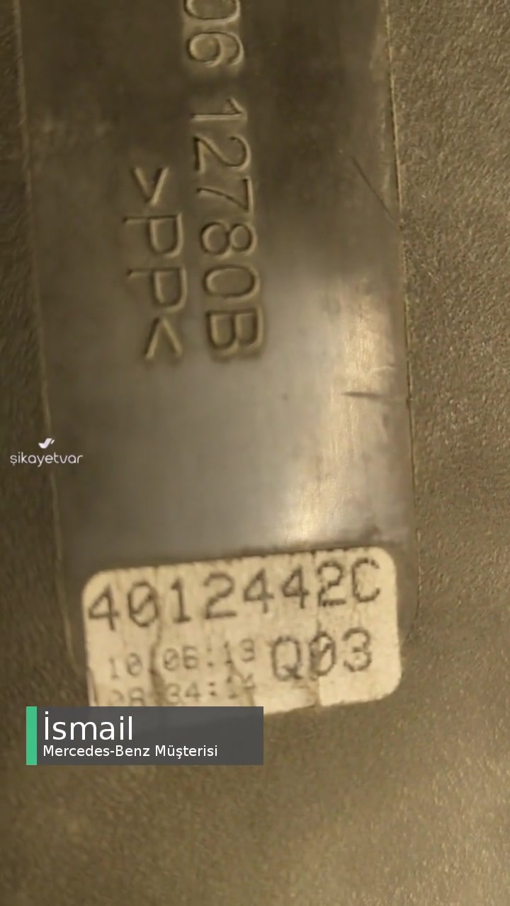 Mercedes-Benz En Basit Plastik Parçası Bile Sorun videonun kapak resmi