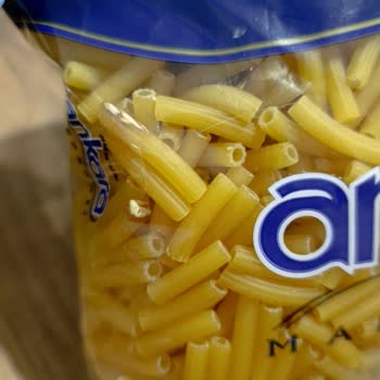 Siyah Ve Kirli Makarna Paketi İçin Yanıtsız Şikayet Ve İade Talebi