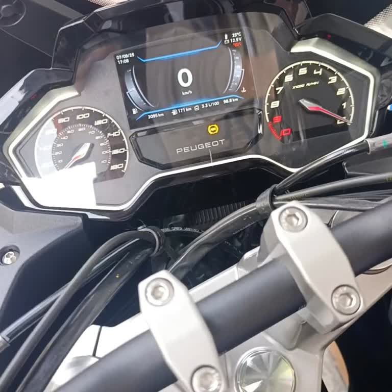 Garanti Dışında Kırık Gösterge Paneli Ve Geciken Onarım