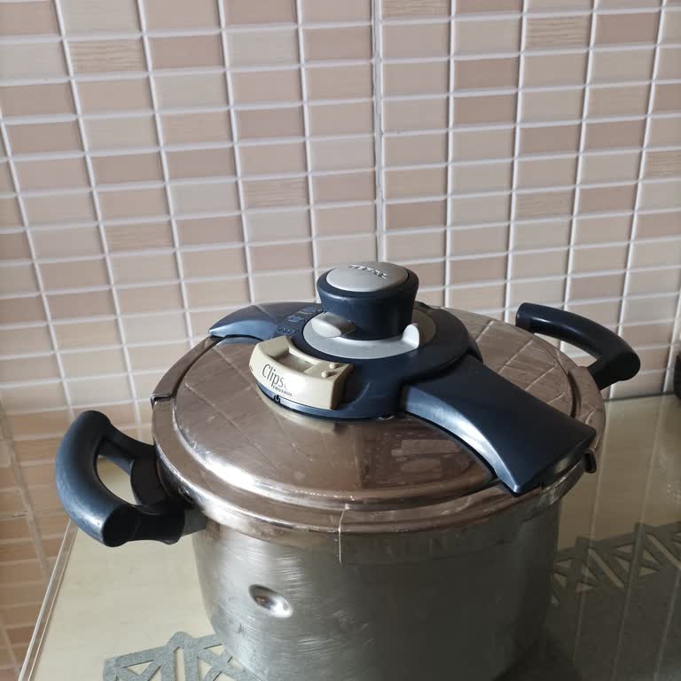 Tefal Düdüklü Tencere Performans Sorunu Ve Garanti Kapsamında Ücretsiz Onarım Talebi