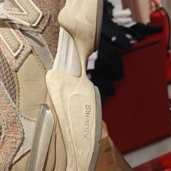 SuperStep Mağazasında New Balance Ayakkabısının Deformasyonu Ve Garantiden Olumsuz Dönüş