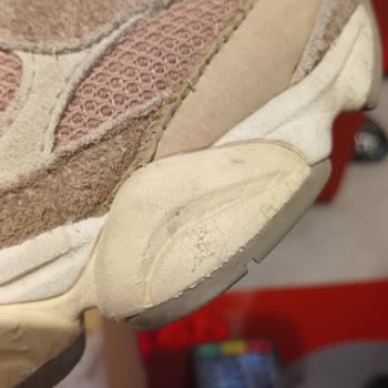 SuperStep Mağazasında New Balance Ayakkabısının Deformasyonu Ve Garantiden Olumsuz Dönüş