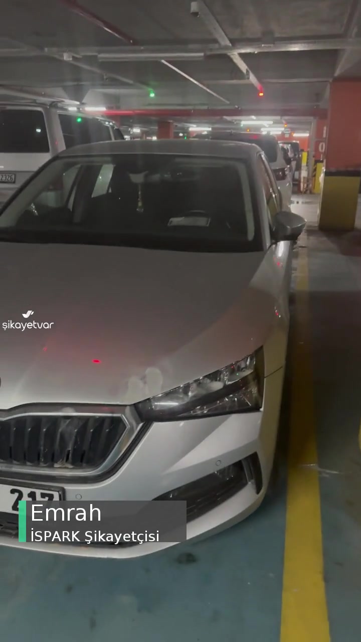 Cemal Kamacı Spor Kompleksi İspark Aracıma Tavandaki Boyanın Damlaması videonun kapak resmi