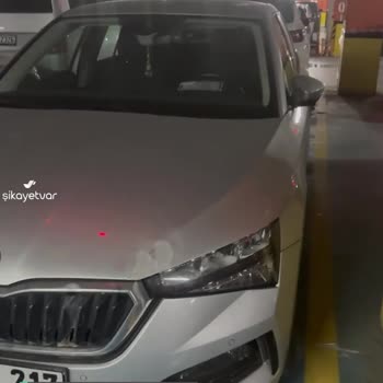 Cemal Kamacı Spor Kompleksi İspark Aracıma Tavandaki Boyanın Damlaması