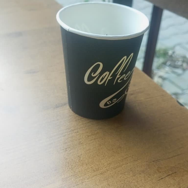 Çınar Kafe’de Çay Fiyatı 30 TL’den 40 TL’ye Çıktı