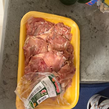 Bozuk Tavuk Ürünü İçin İade Reddi, Sadece Kupon Teklifi