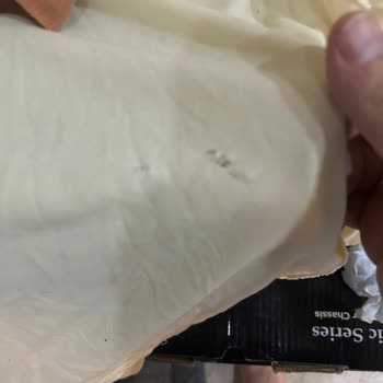 Electrolux Çamaşır Makinesi Kıyafetleri Deliyor Ve Servis Çözüm Sunmuyor