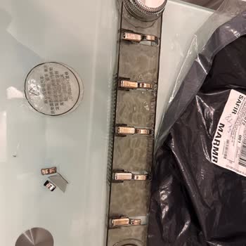 Kırık Askılık Ürünü İçin Hızlı İade Ve Para İadesi Talebi