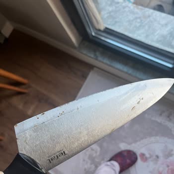 Tefal Chef Bıçağının Paslanmaz Çelik Olmasına Rağmen Kısa Sürede Paslanması
