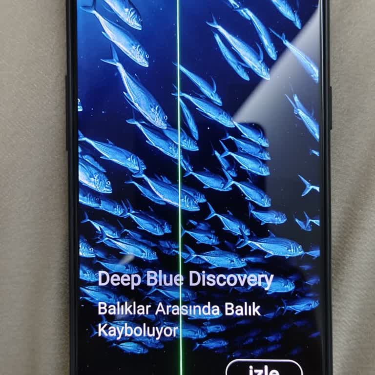 Realme GT2 Pro Ekranında Aniden Beliren Yeşil Çizgi Ve Üretim Hatası İddiası