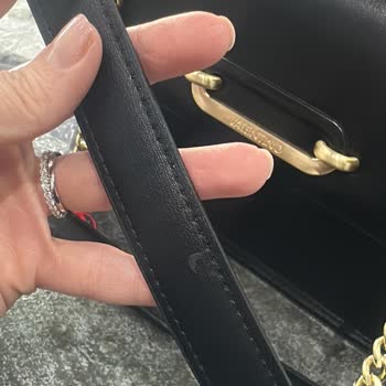 Yanlış Ve Defolu Çanta, Sözlerin Tutulmaması Ve Ek Ücret Talebi