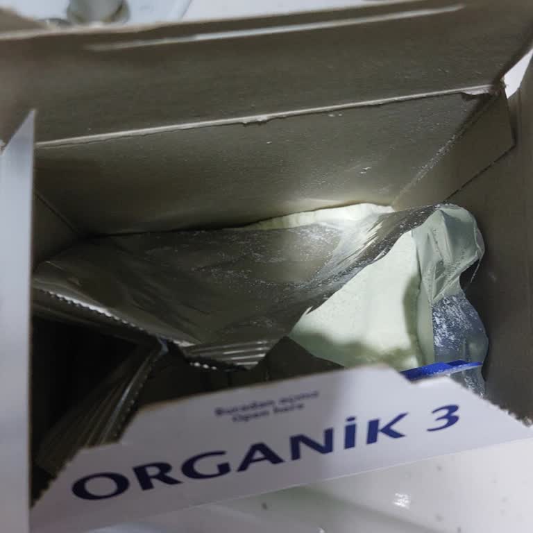 I Face Hipp Stage 3 Formula Smelling Bad And Making My Child Sick