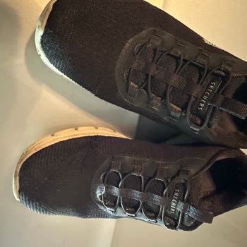 Skechers Ayakkabısında Erken Yan Yırtılma Ve Ücret İadesi Talebi