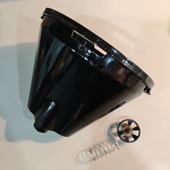 Vestel Filtre Kahve Makinesinde Yay Kırıldı Yedek Parça Talebi