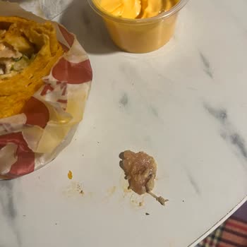 Mogaf Hatay Döner Mecidiyeköy Şubesinde Çiğ Tavuk Dürüme Karşı Gıda Güvenliği İhlali