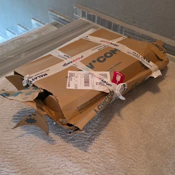 Yanlış Teslimat Ve Kırılgan Ürünlerde Özensiz Kargo İşlemi